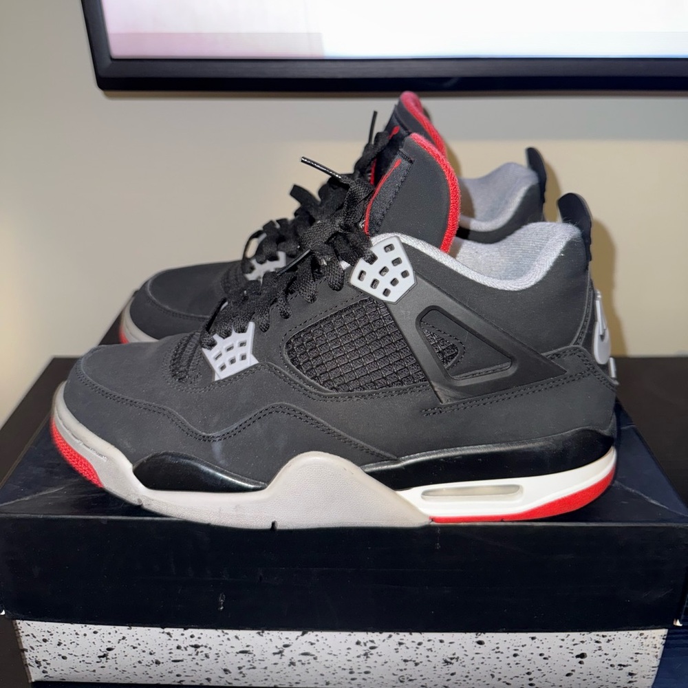 Jordan 4 bred (2019)